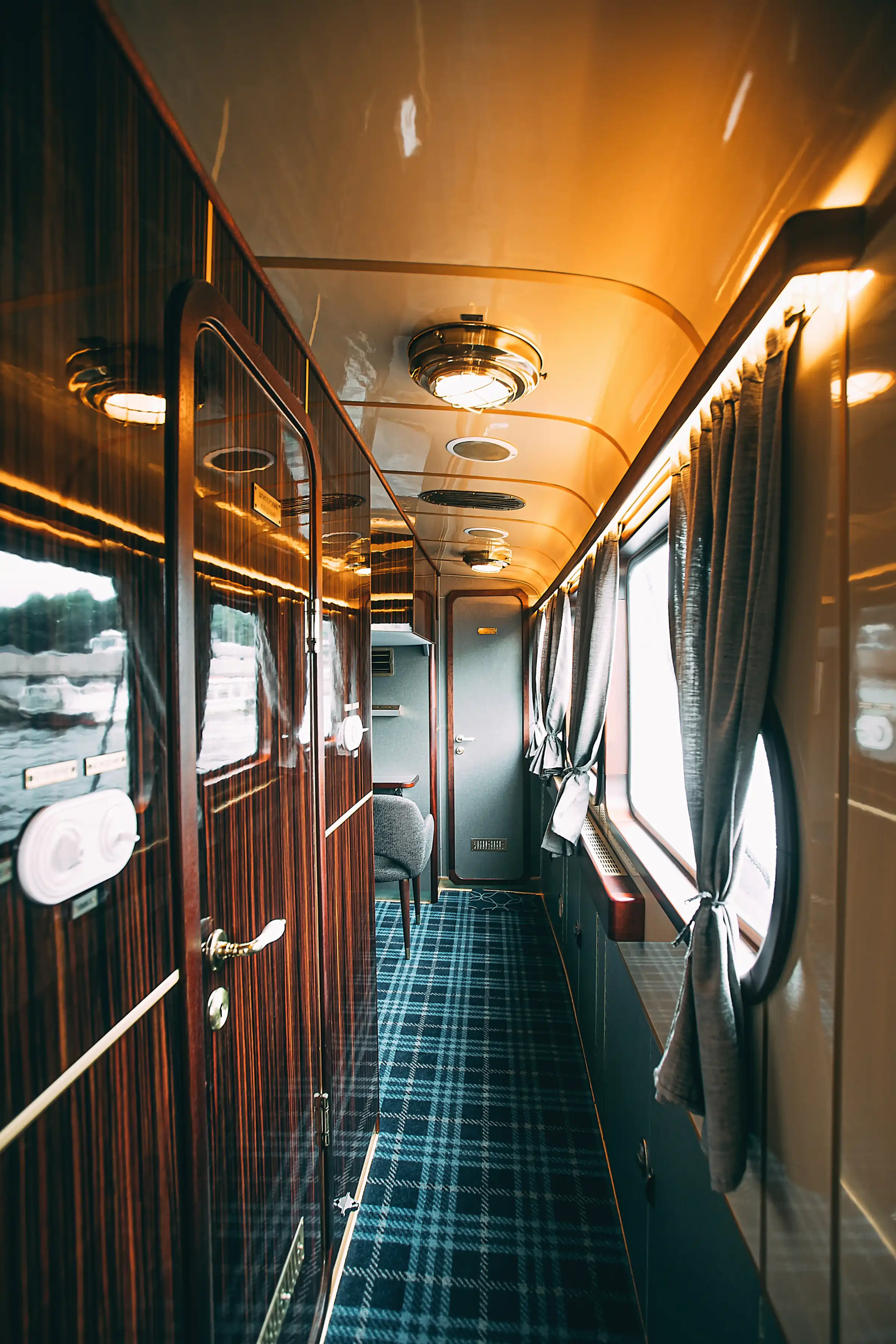 Теплоход "Политрук Бочаров" image- 9